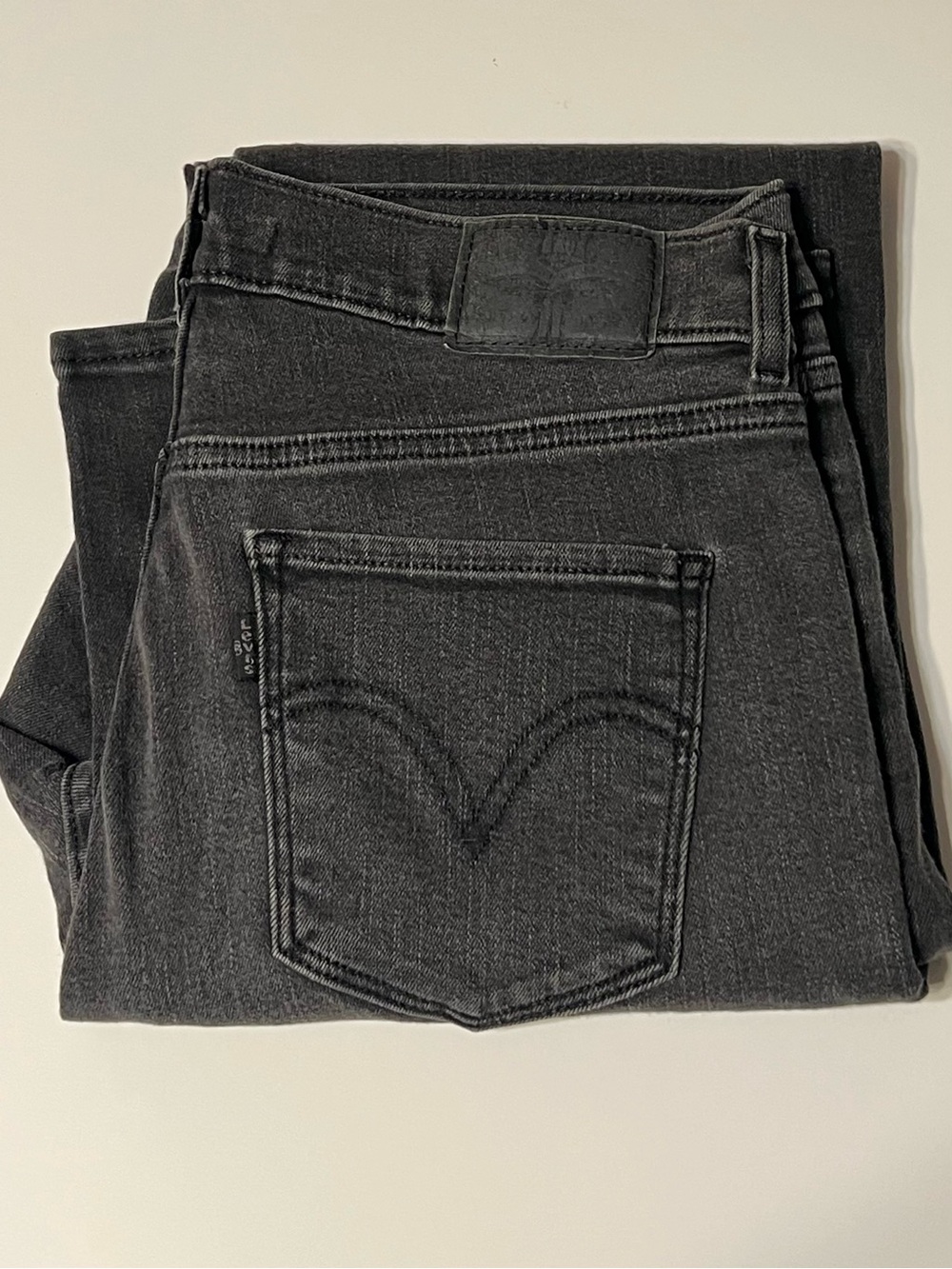 Levi's 535 Black Straight Leg Size 6
